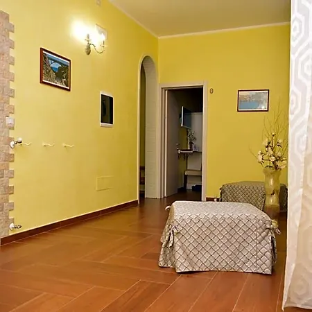 Vico Napoli Salento 4*