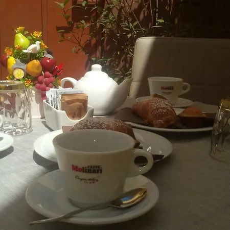 Bed & Breakfast Vico Napoli Salento 4*