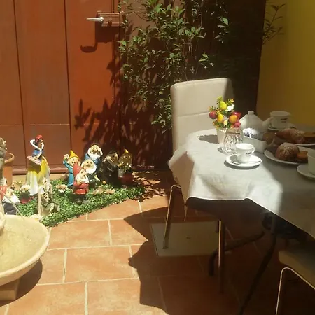 Bed & Breakfast Vico Napoli Salento 4*