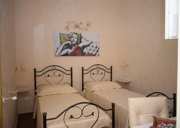 Vico Napoli Salento Bed & Breakfast 4*